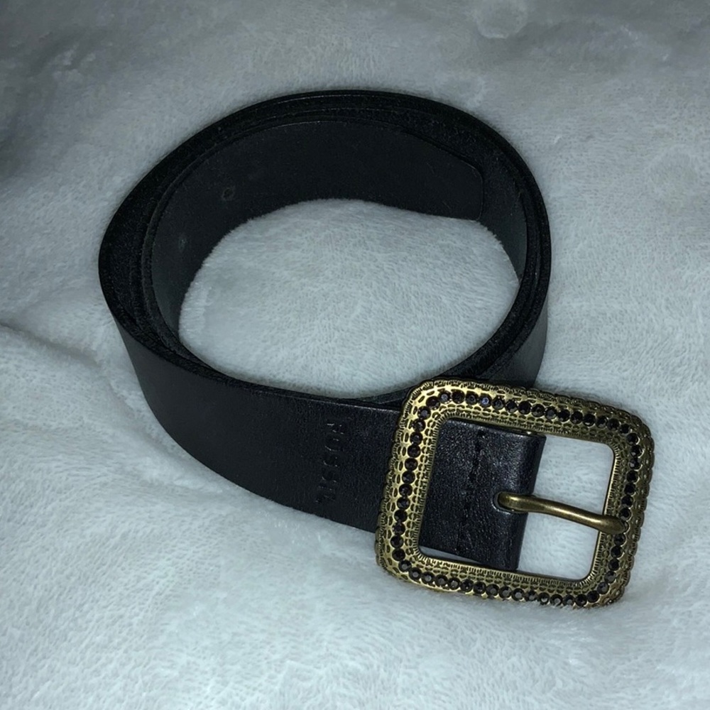 Fossil Women’s Belt.